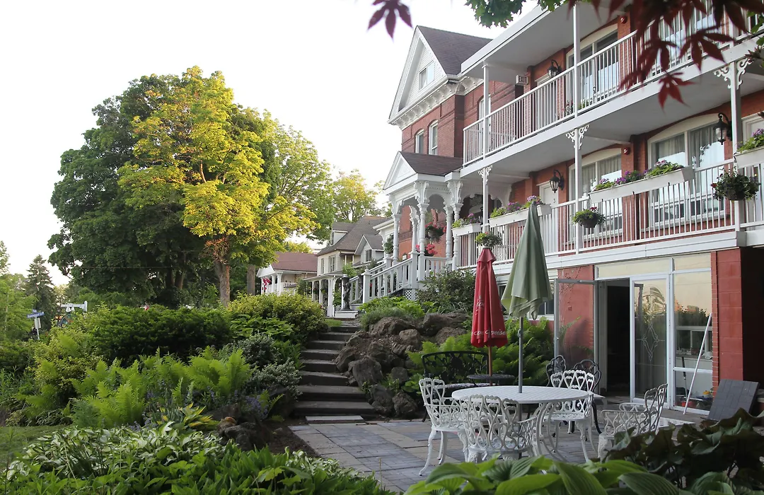 Niagara Grandview Boutique Hotel-1