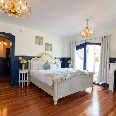 Niagara Grandview Boutique Hotel-2